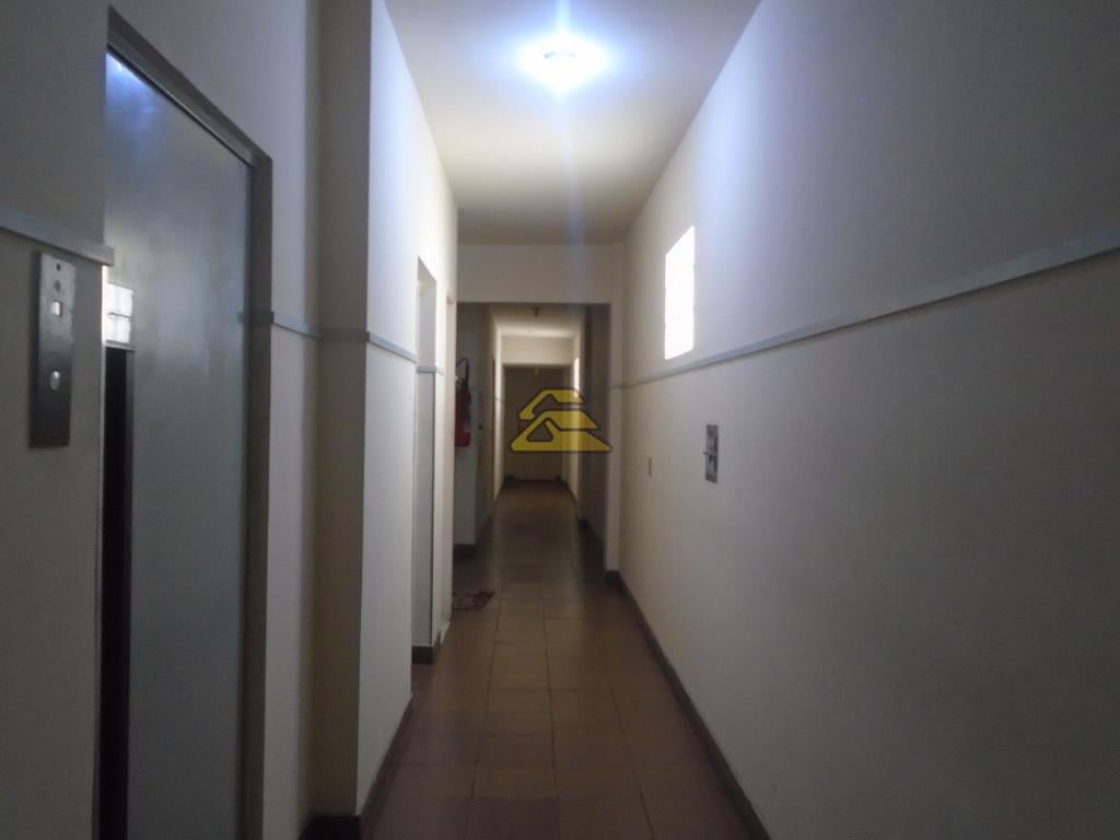 Apartamento para alugar com 2 quartos, 85m² - Foto 21