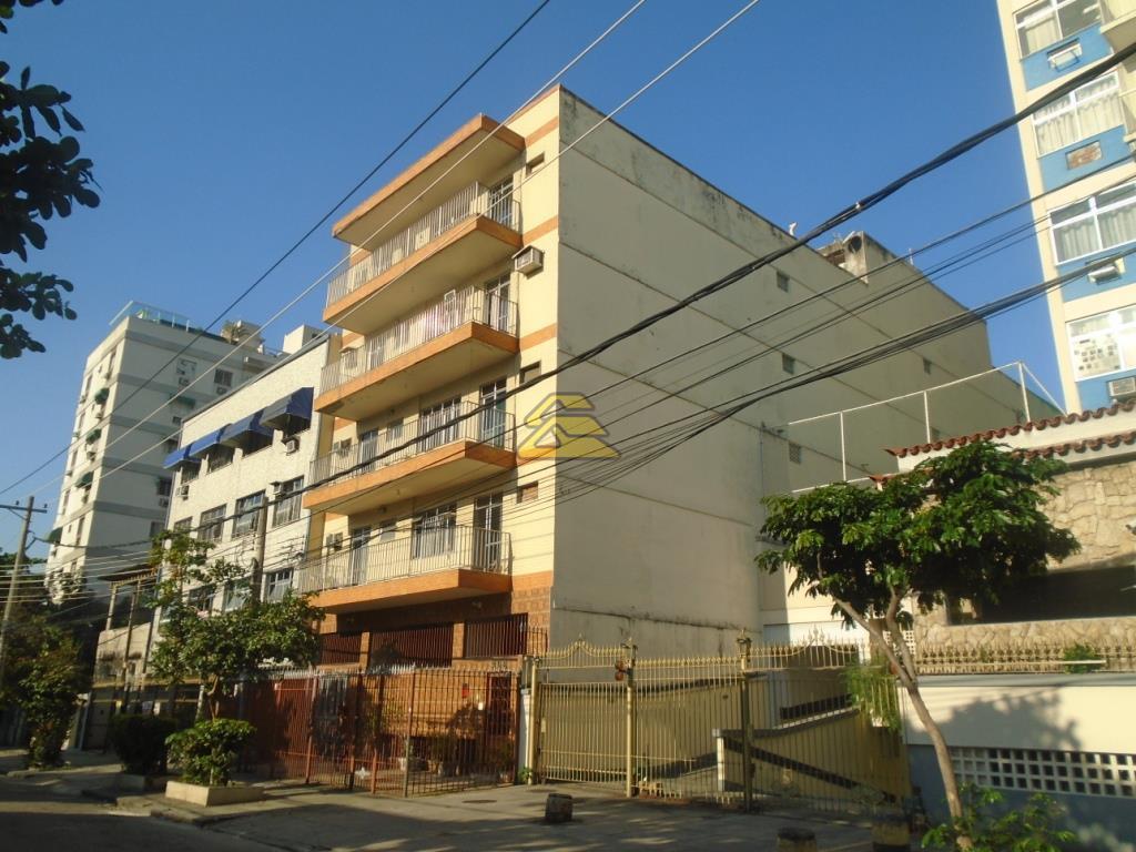 Apartamento para alugar com 2 quartos, 85m² - Foto 32