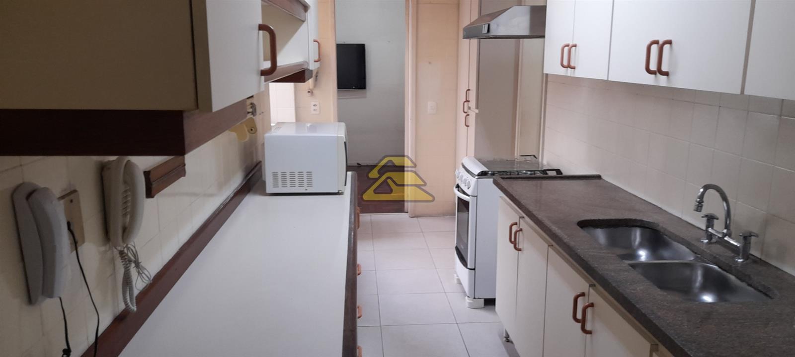 Apartamento à venda com 2 quartos, 120m² - Foto 18