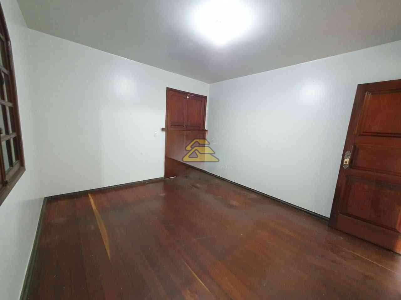 Casa à venda com 5 quartos, 455m² - Foto 8