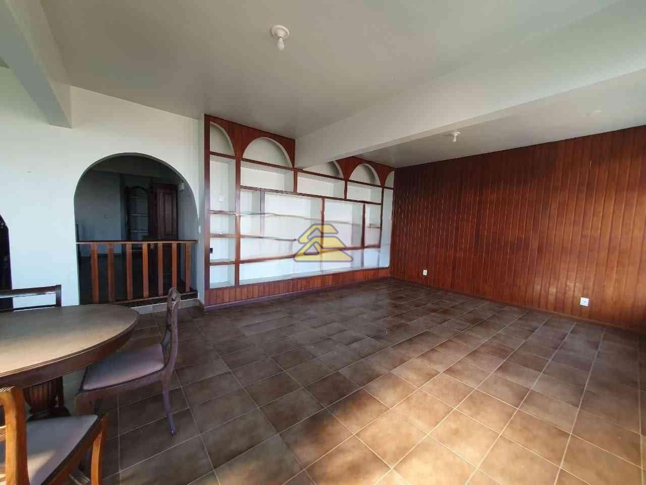 Casa à venda com 5 quartos, 455m² - Foto 6