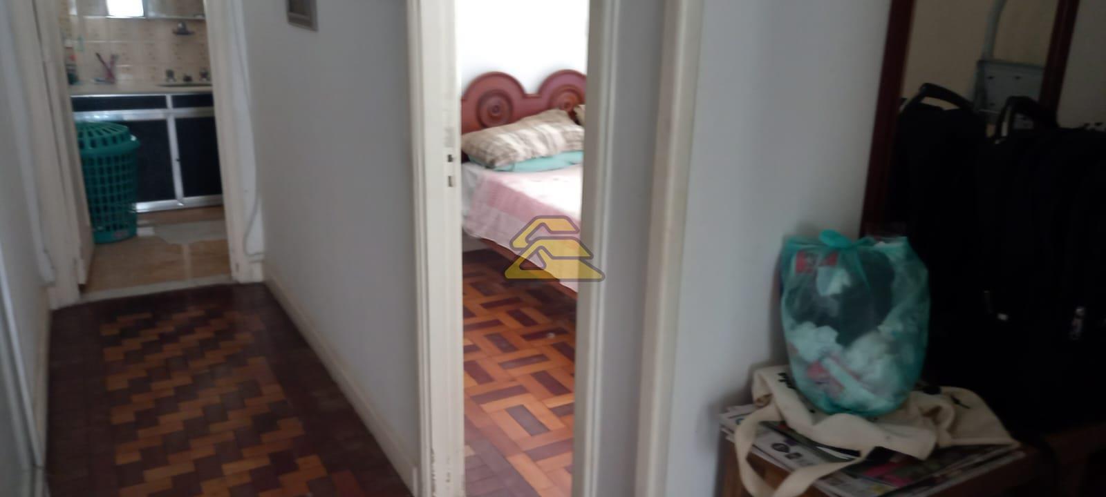 Apartamento à venda com 2 quartos, 82m² - Foto 9