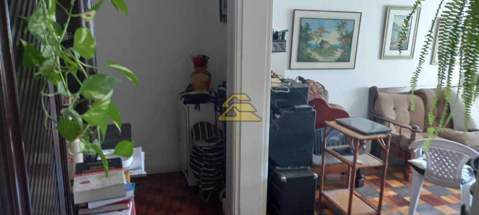 Apartamento à venda com 2 quartos, 82m² - Foto 8