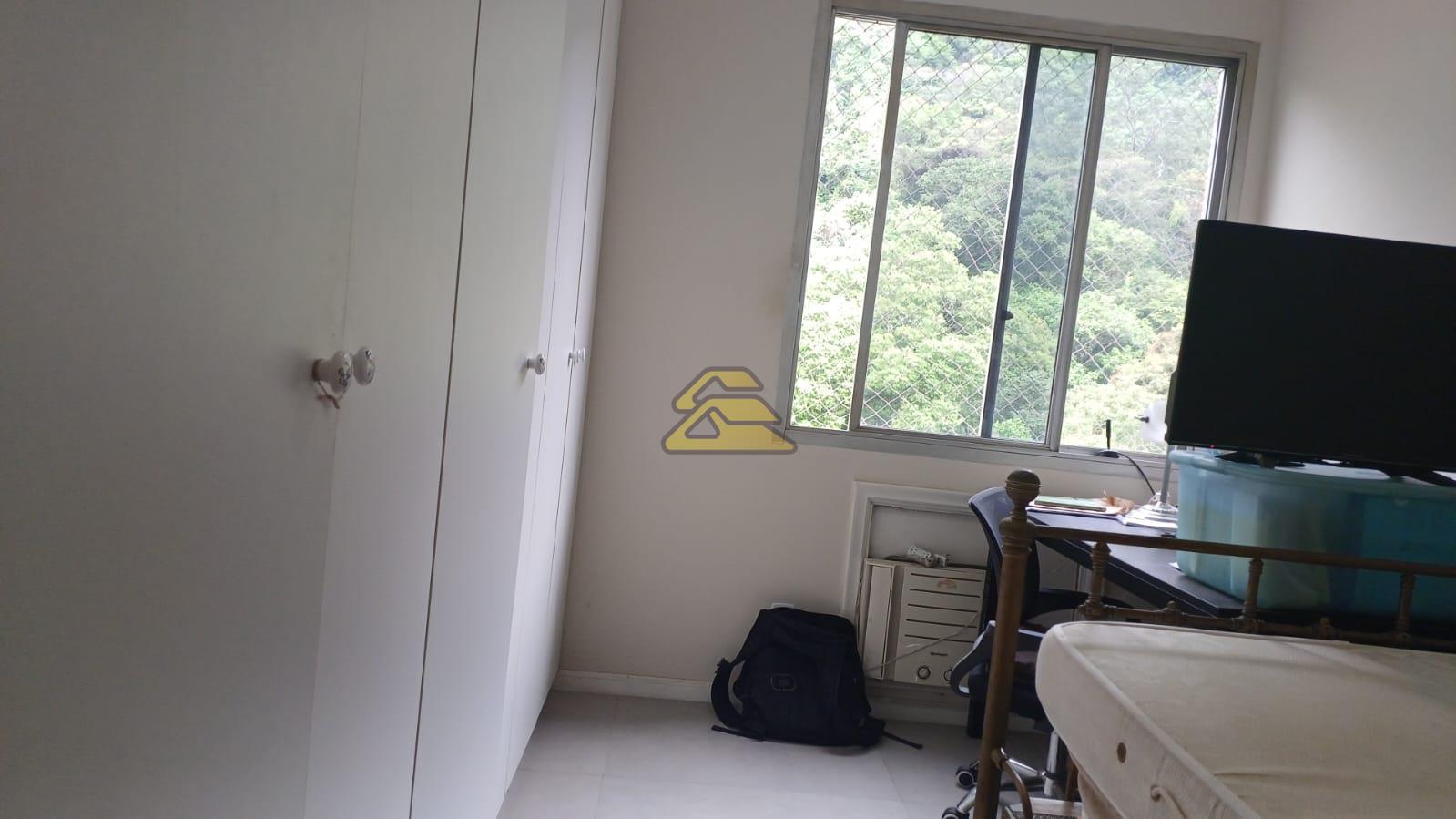 Apartamento à venda com 2 quartos, 68m² - Foto 13