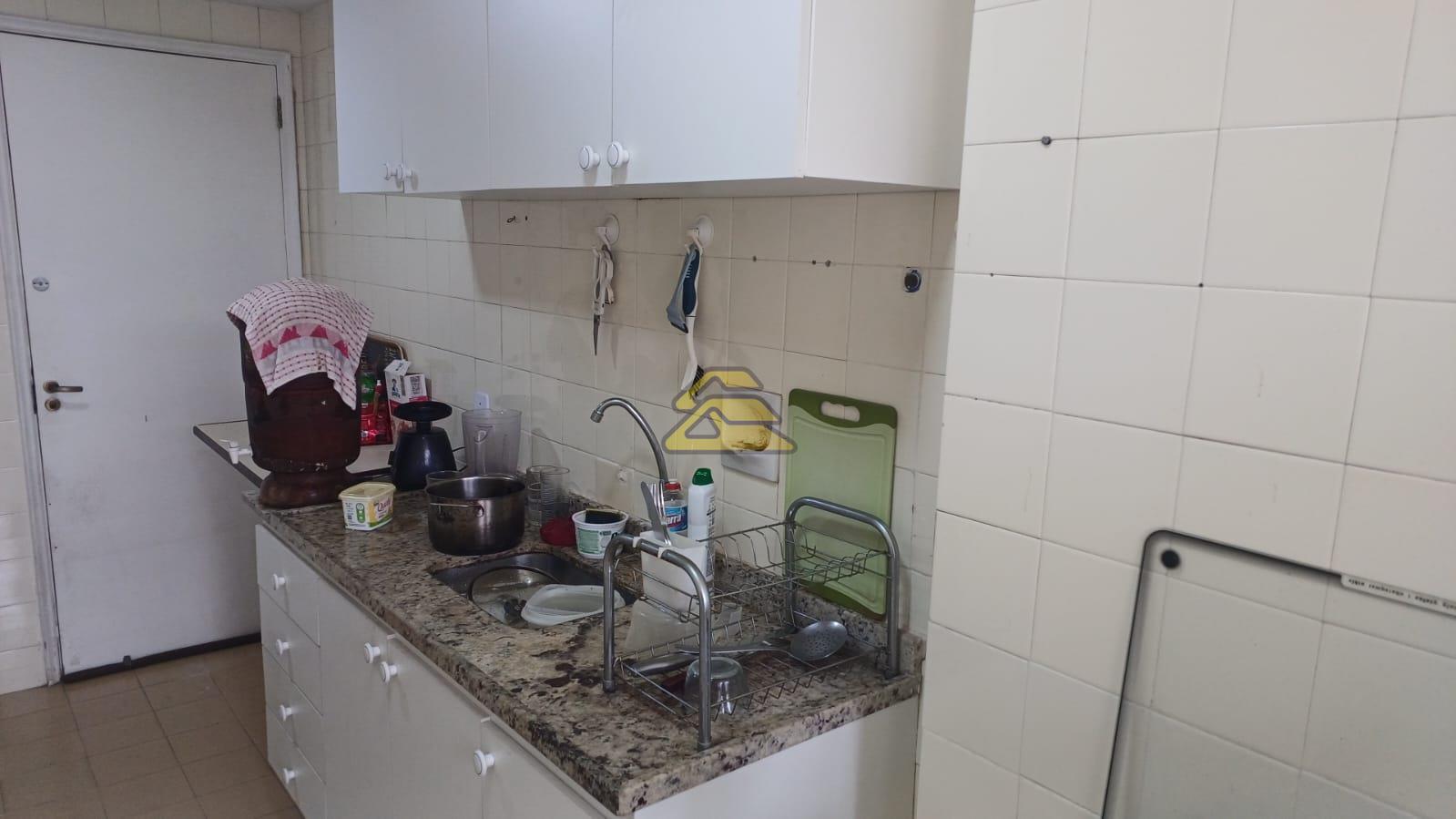 Apartamento à venda com 2 quartos, 68m² - Foto 14