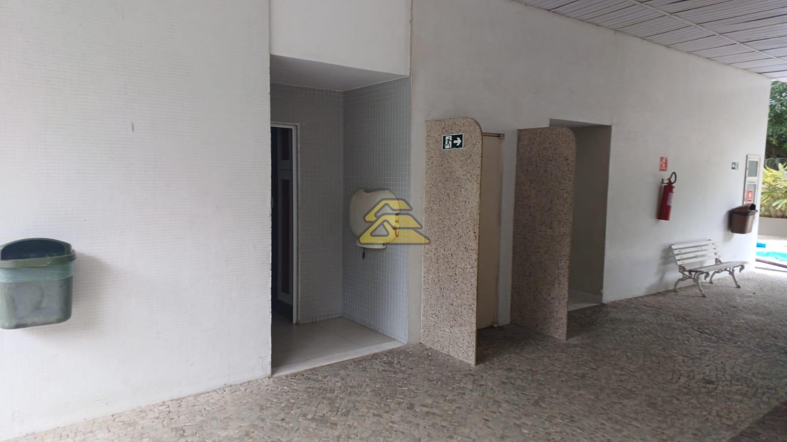 Apartamento à venda com 2 quartos, 68m² - Foto 27