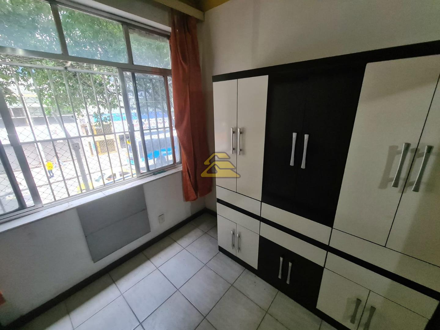 Apartamento à venda com 1 quarto, 42m² - Foto 14