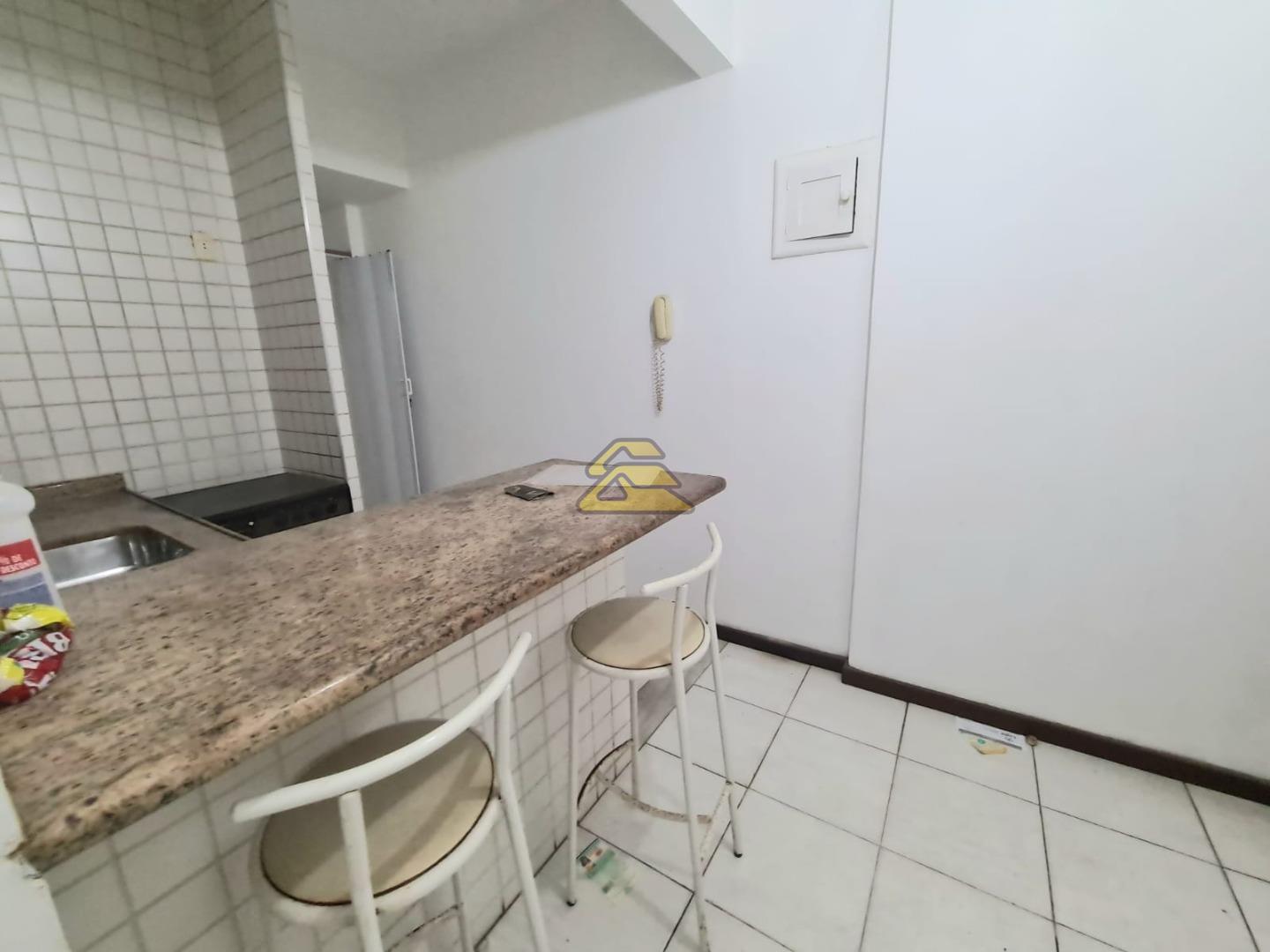 Apartamento à venda com 1 quarto, 42m² - Foto 18