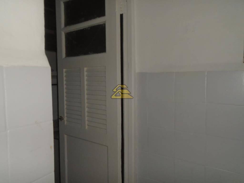 Apartamento para alugar com 1 quarto, 62m² - Foto 20