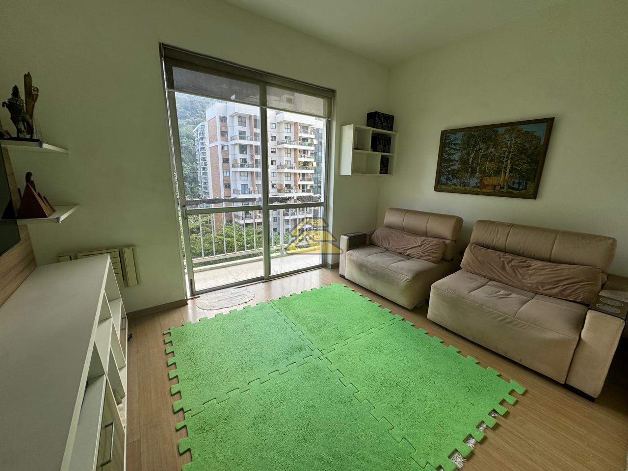 Apartamento à venda com 4 quartos, 149m² - Foto 17