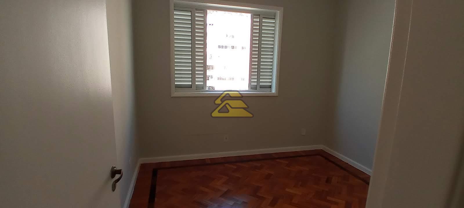 Apartamento à venda com 3 quartos, 107m² - Foto 6