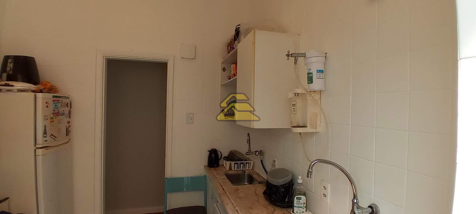 Apartamento à venda com 3 quartos, 107m² - Foto 18