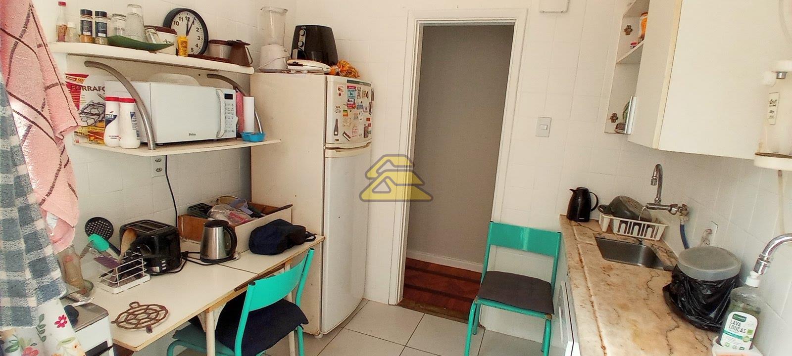 Apartamento à venda com 3 quartos, 107m² - Foto 19