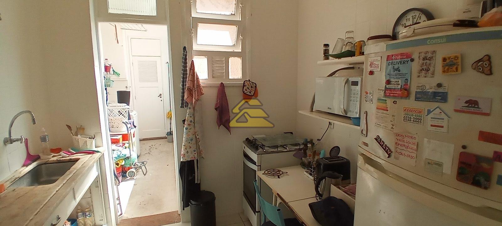 Apartamento à venda com 3 quartos, 107m² - Foto 20