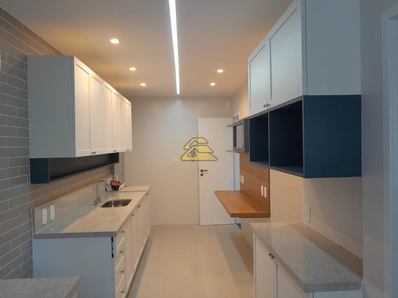 Apartamento à venda com 4 quartos, 162m² - Foto 26