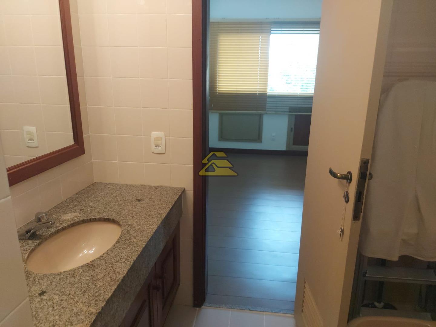 Apartamento à venda com 2 quartos, 100m² - Foto 29