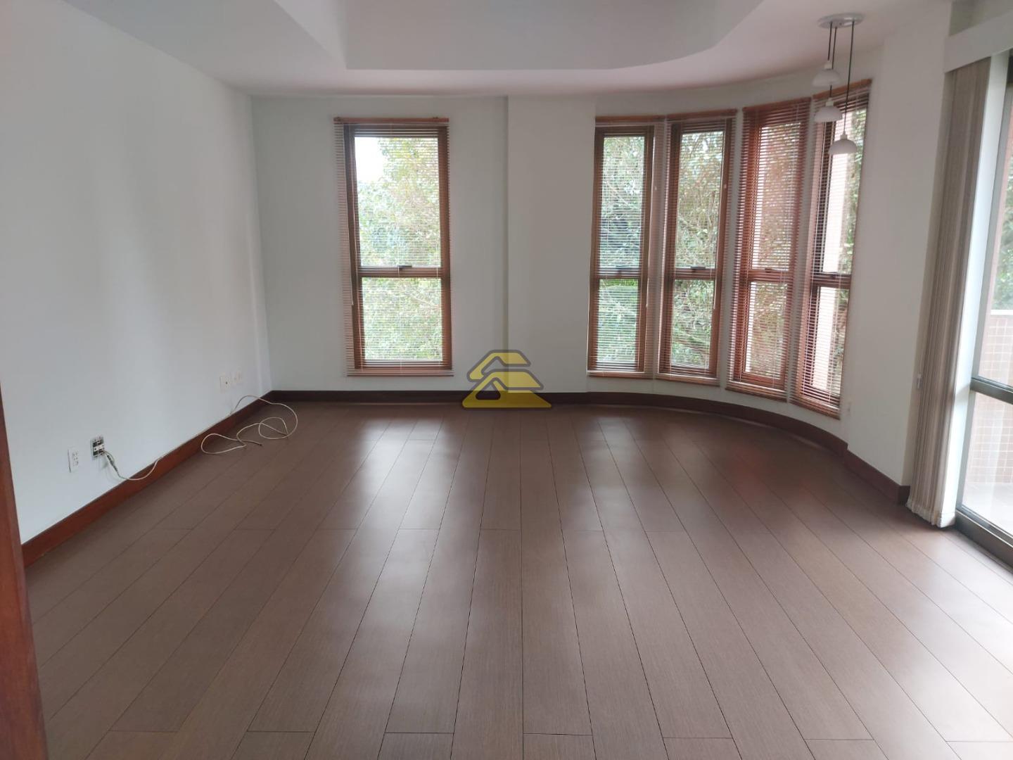 Apartamento à venda com 2 quartos, 100m² - Foto 4