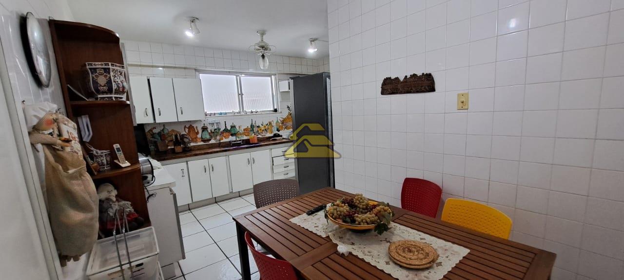 Cobertura à venda com 3 quartos, 200m² - Foto 27