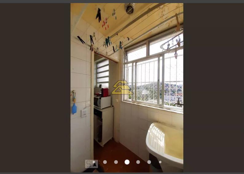 Apartamento à venda com 2 quartos, 64m² - Foto 6