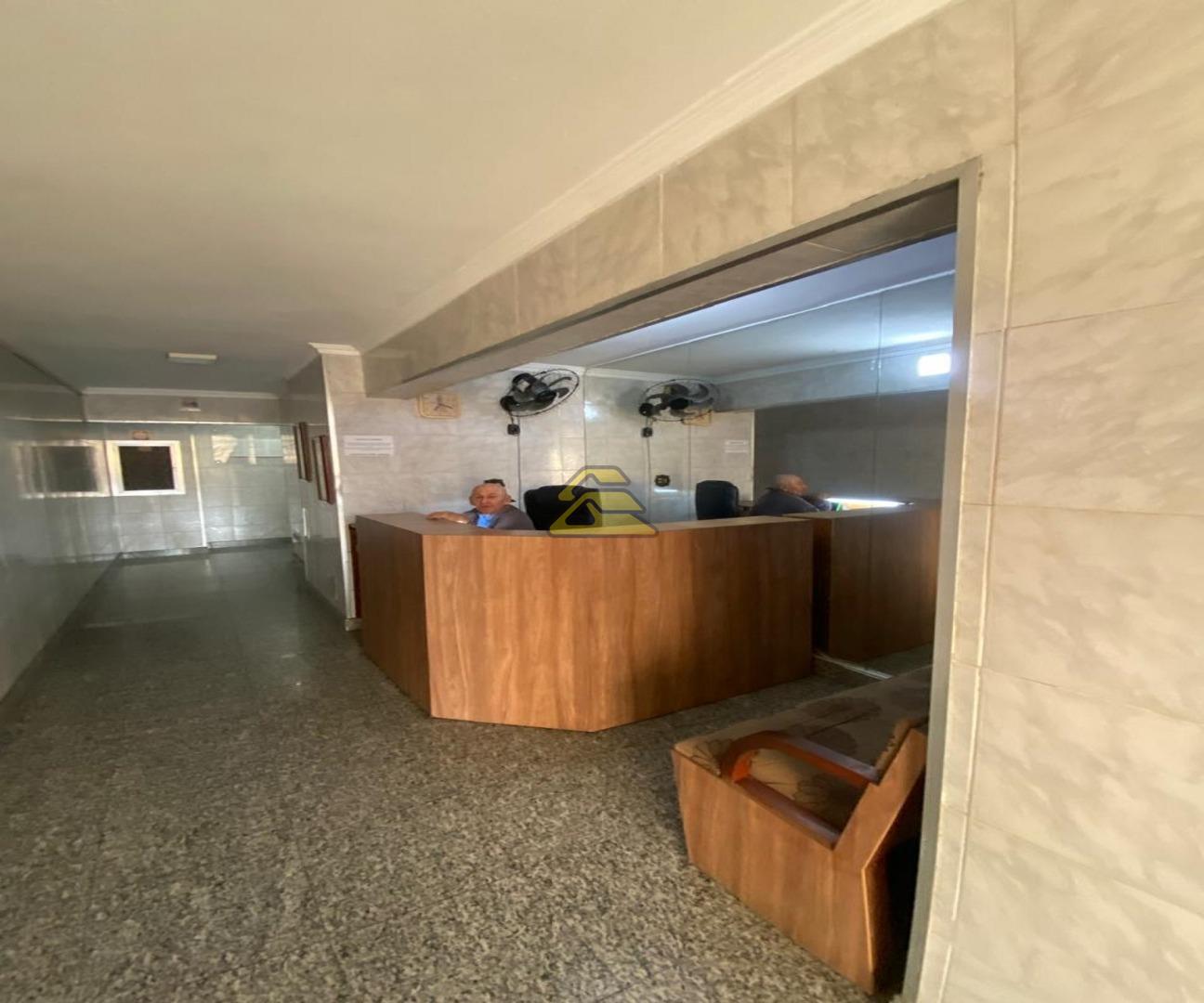 Apartamento à venda com 2 quartos, 64m² - Foto 23