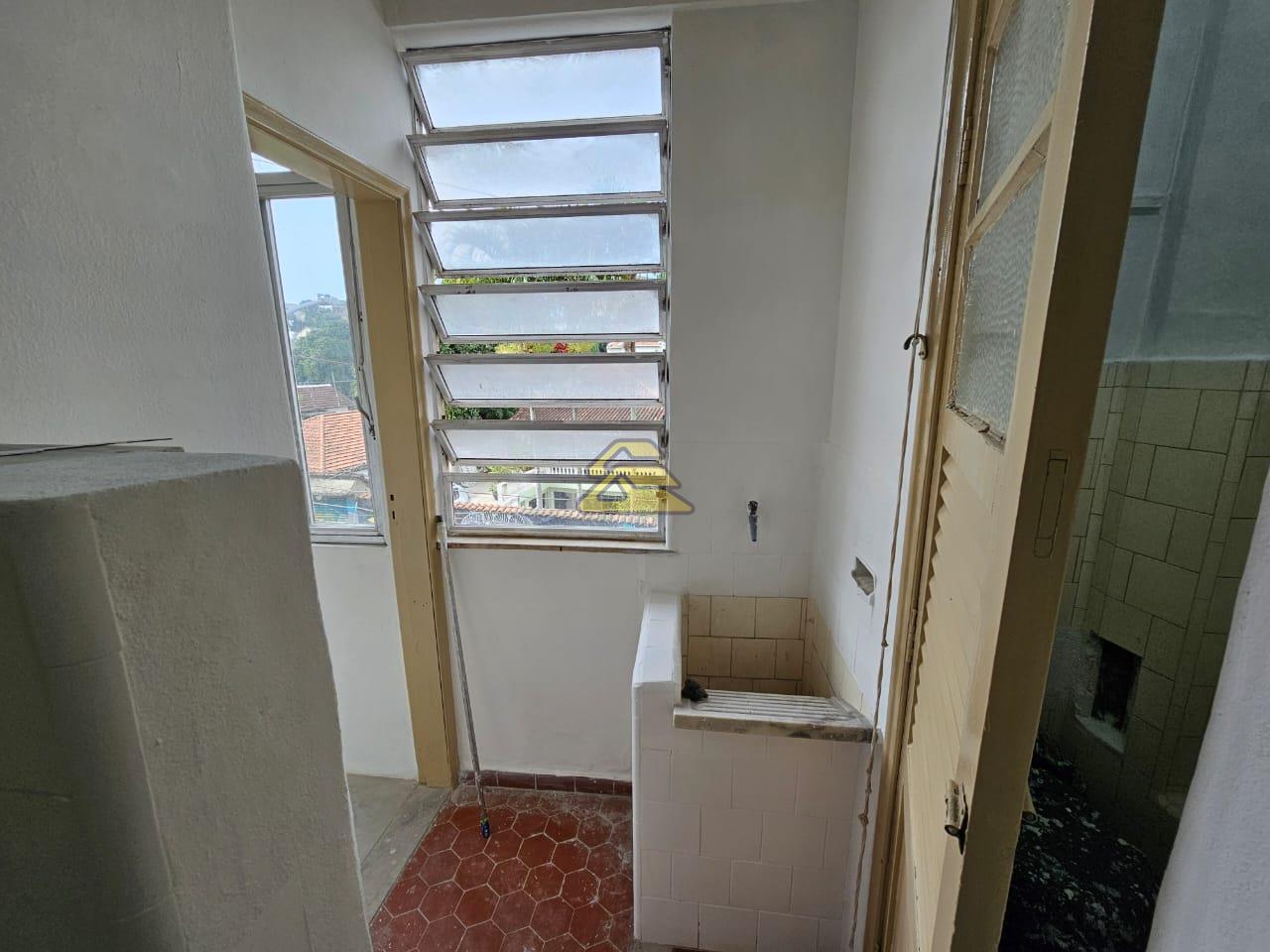 Apartamento à venda com 3 quartos, 79m² - Foto 11