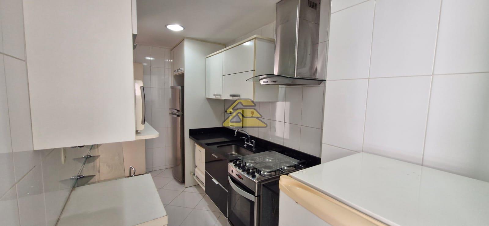 Apartamento à venda com 2 quartos, 97m² - Foto 26