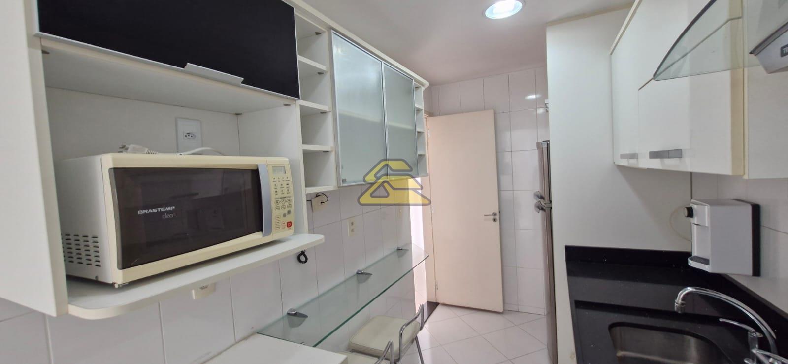 Apartamento à venda com 2 quartos, 97m² - Foto 27