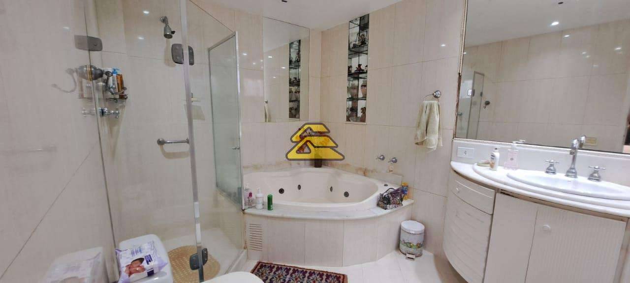 Cobertura à venda com 3 quartos, 200m² - Foto 31
