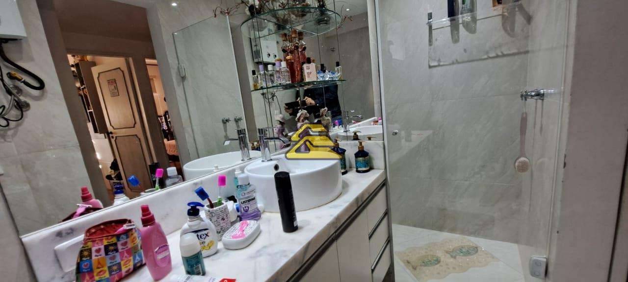 Cobertura à venda com 3 quartos, 200m² - Foto 35