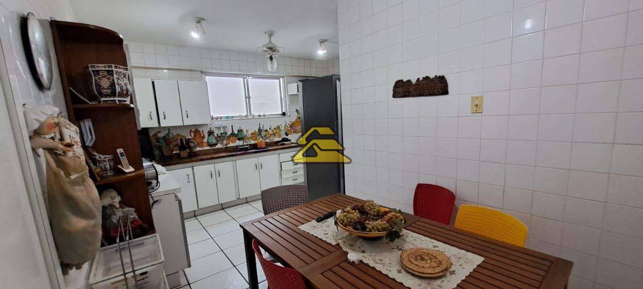Cobertura à venda com 3 quartos, 200m² - Foto 28