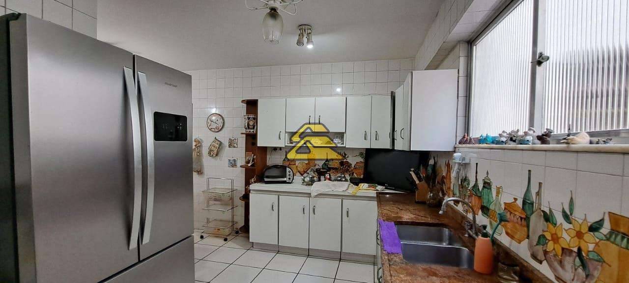 Cobertura à venda com 3 quartos, 200m² - Foto 30