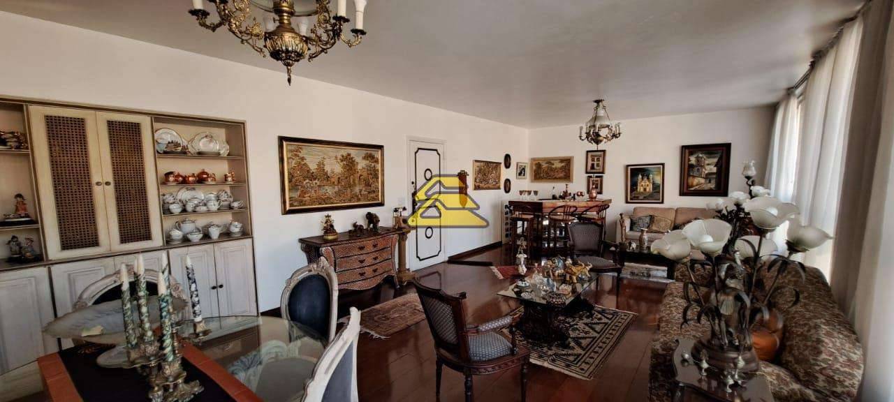 Cobertura à venda com 3 quartos, 200m² - Foto 2