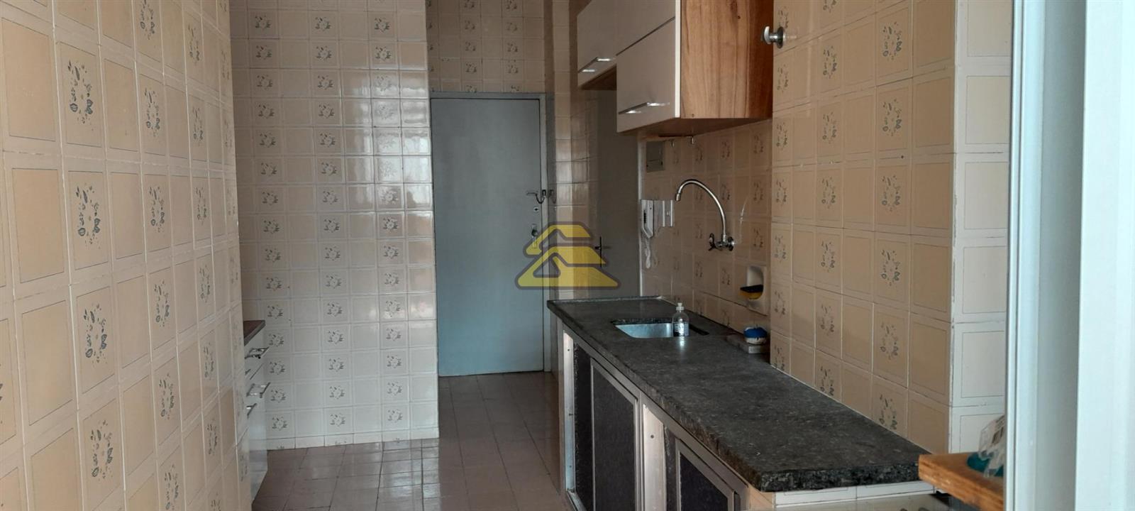 Apartamento à venda com 2 quartos, 100m² - Foto 14