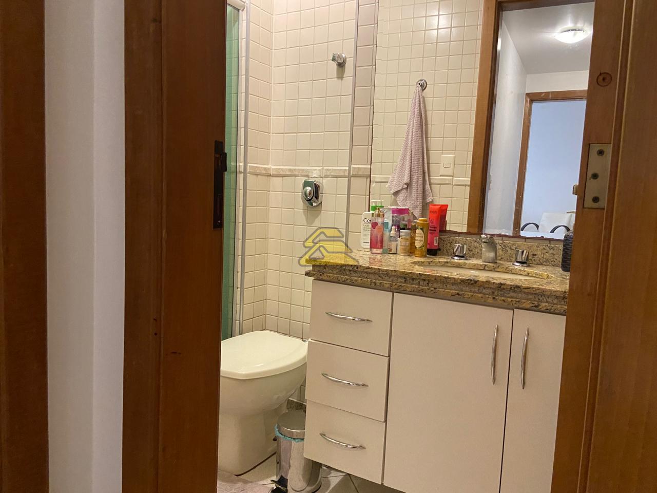 Apartamento à venda com 3 quartos, 97m² - Foto 28