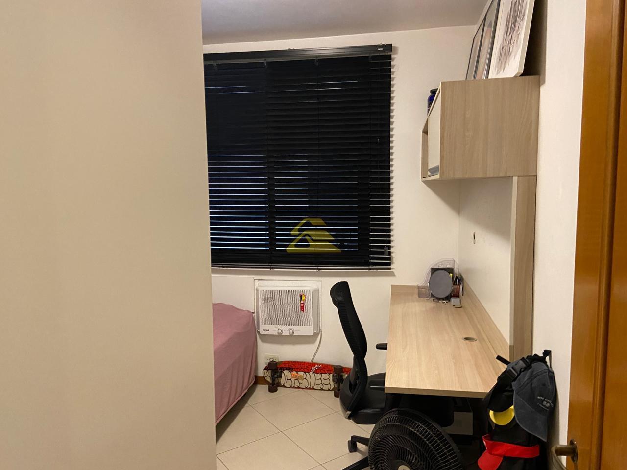 Apartamento à venda com 3 quartos, 97m² - Foto 16