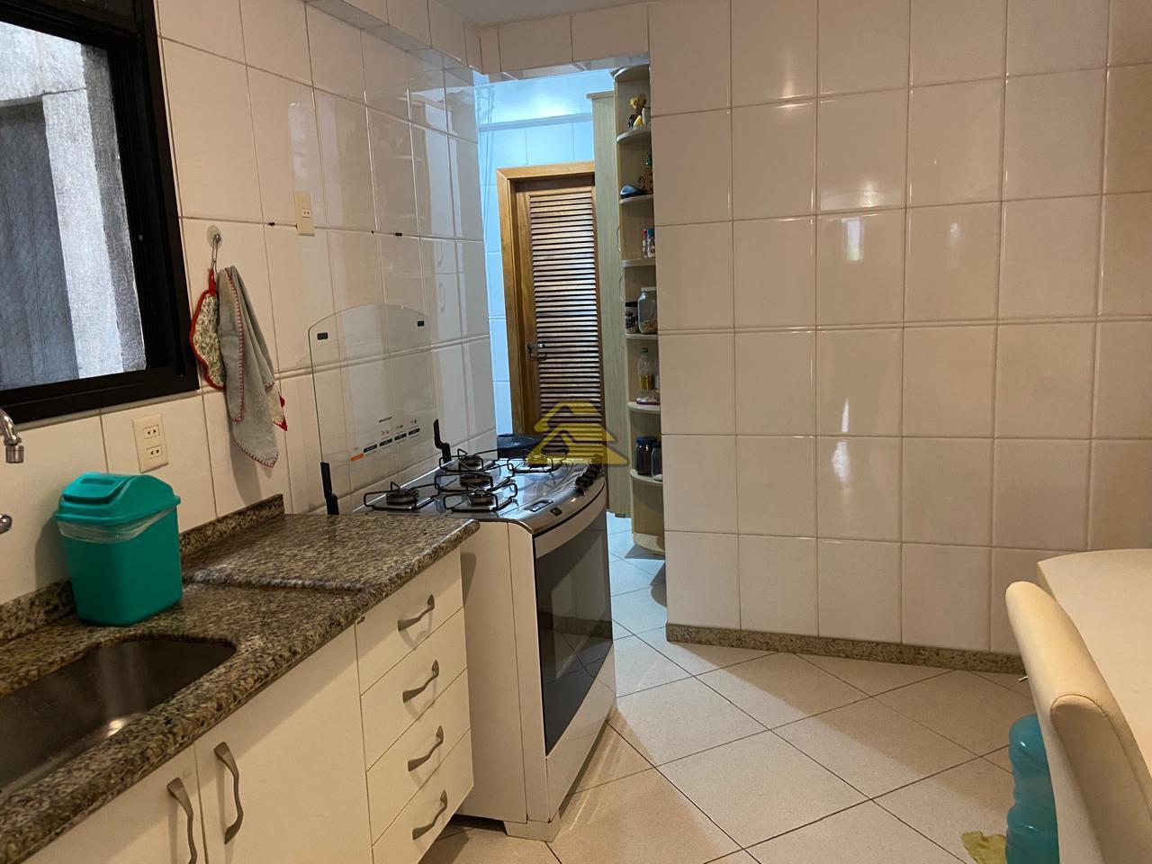 Apartamento à venda com 3 quartos, 97m² - Foto 20