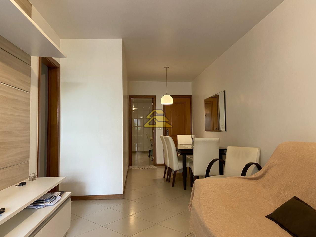 Apartamento à venda com 3 quartos, 97m² - Foto 6