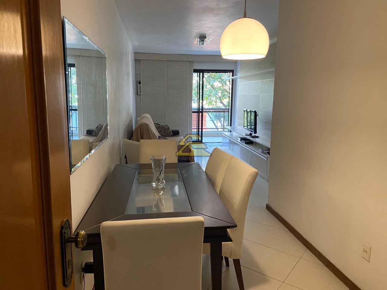 Apartamento à venda com 3 quartos, 97m² - Foto 1