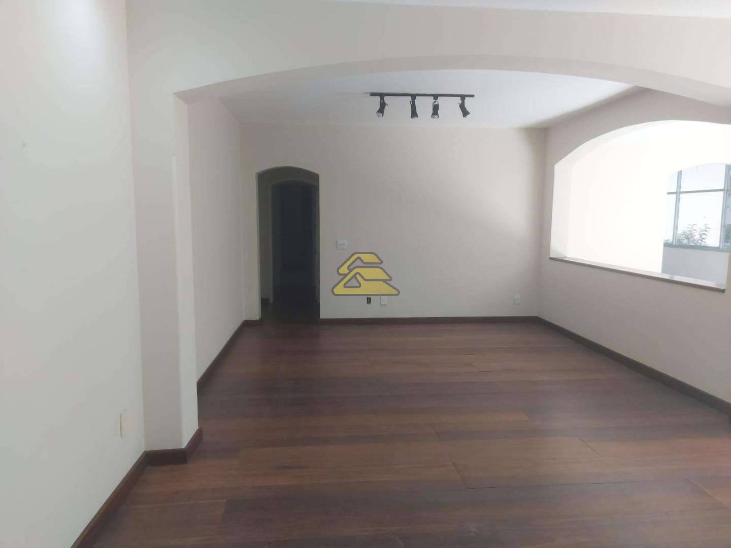 Apartamento à venda com 4 quartos, 235m² - Foto 7