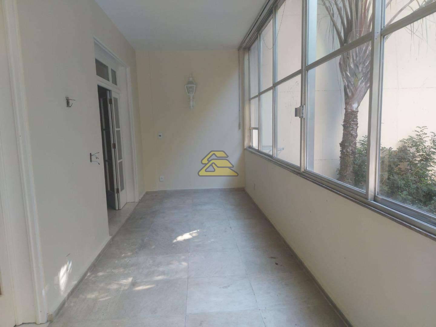 Apartamento à venda com 4 quartos, 235m² - Foto 11