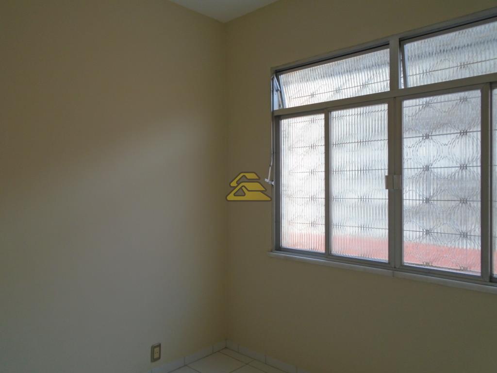 Apartamento para alugar com 2 quartos, 50m² - Foto 9