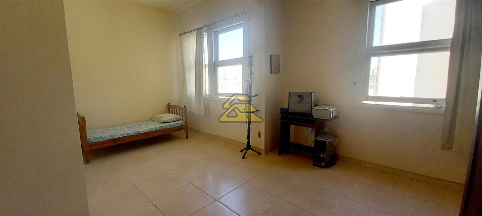 Apartamento à venda com 3 quartos, 145m² - Foto 7