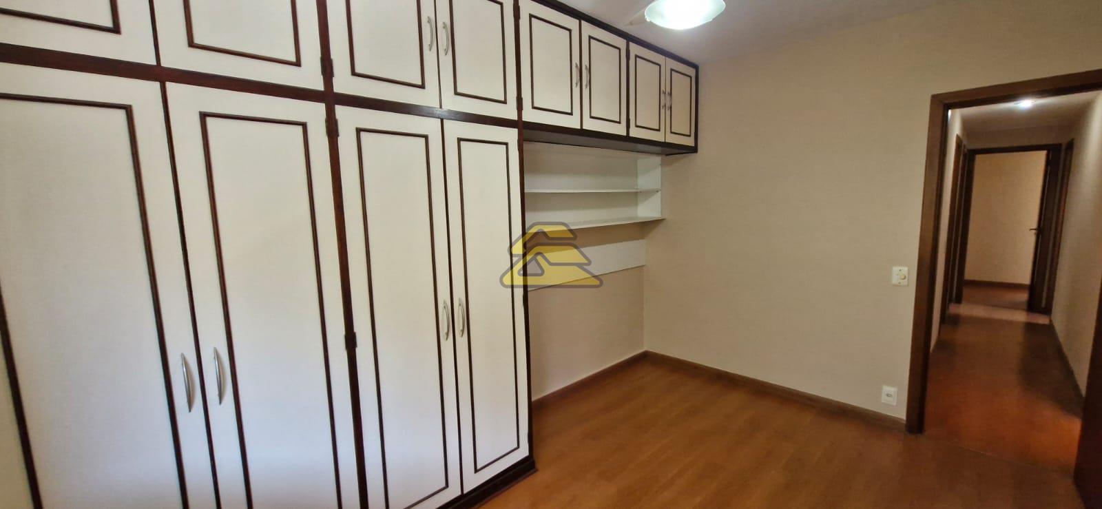 Apartamento à venda com 3 quartos, 140m² - Foto 18