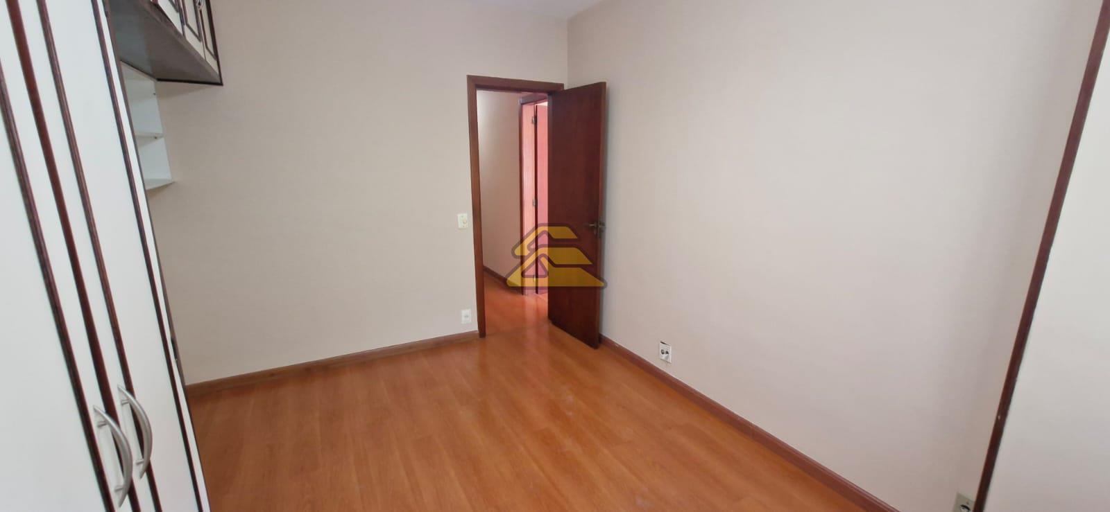 Apartamento à venda com 3 quartos, 140m² - Foto 20