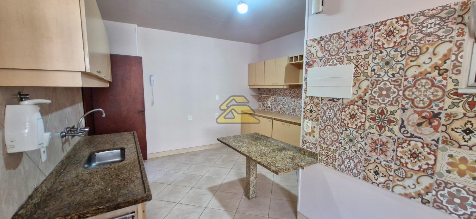 Apartamento à venda com 3 quartos, 140m² - Foto 33