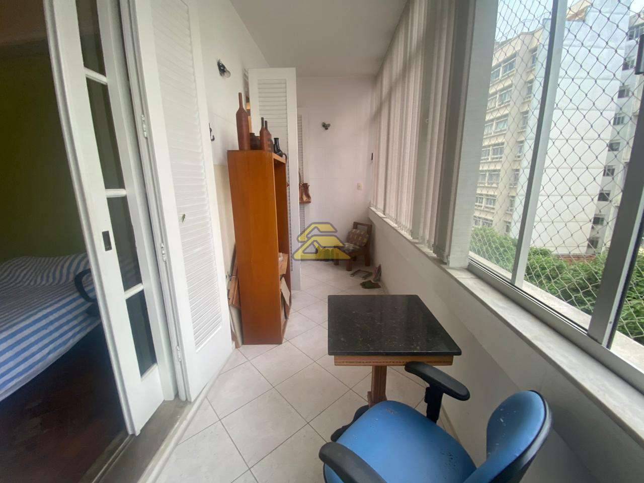 Apartamento à venda com 3 quartos, 270m² - Foto 10