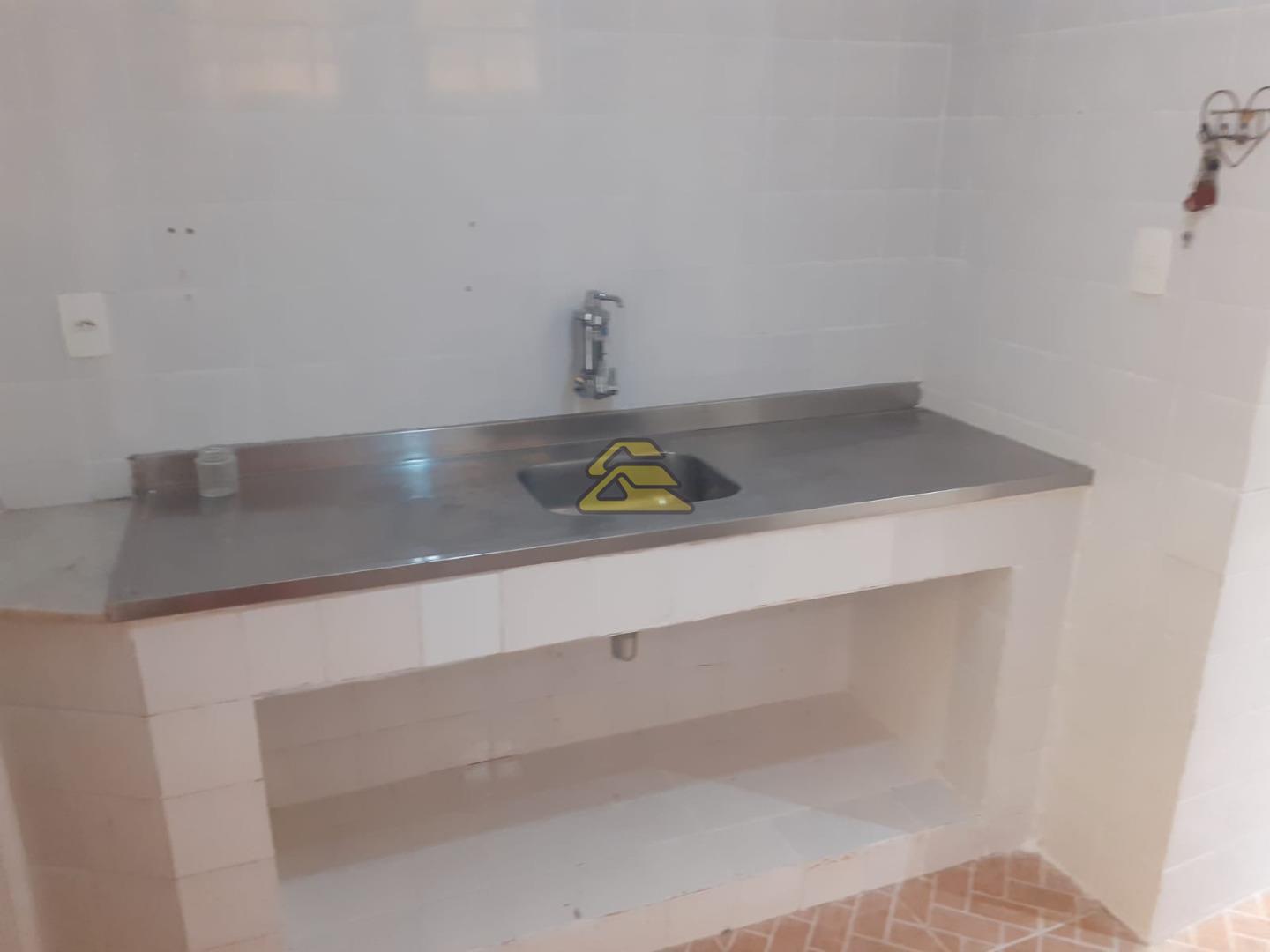 Apartamento à venda com 2 quartos, 98m² - Foto 17