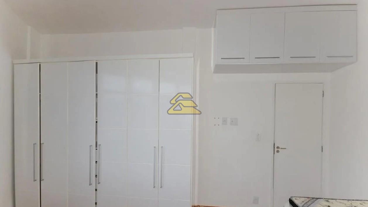 Apartamento à venda com 3 quartos, 102m² - Foto 10