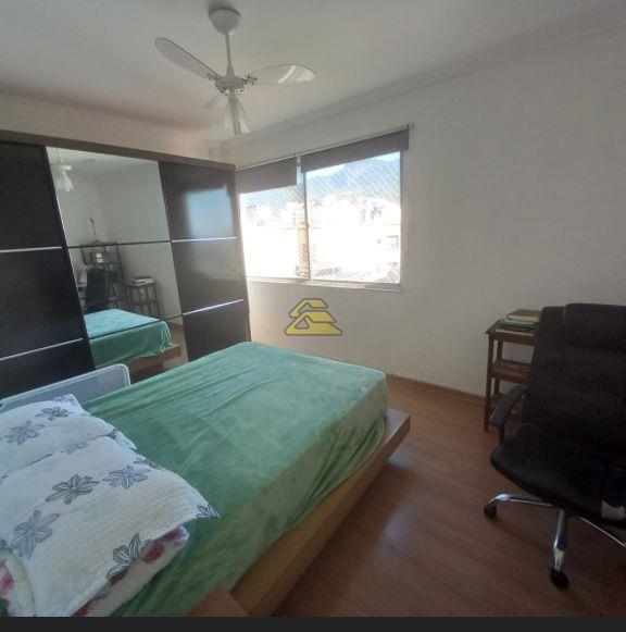 Apartamento à venda com 2 quartos, 77m² - Foto 8