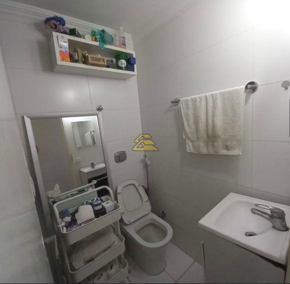 Apartamento à venda com 2 quartos, 77m² - Foto 23